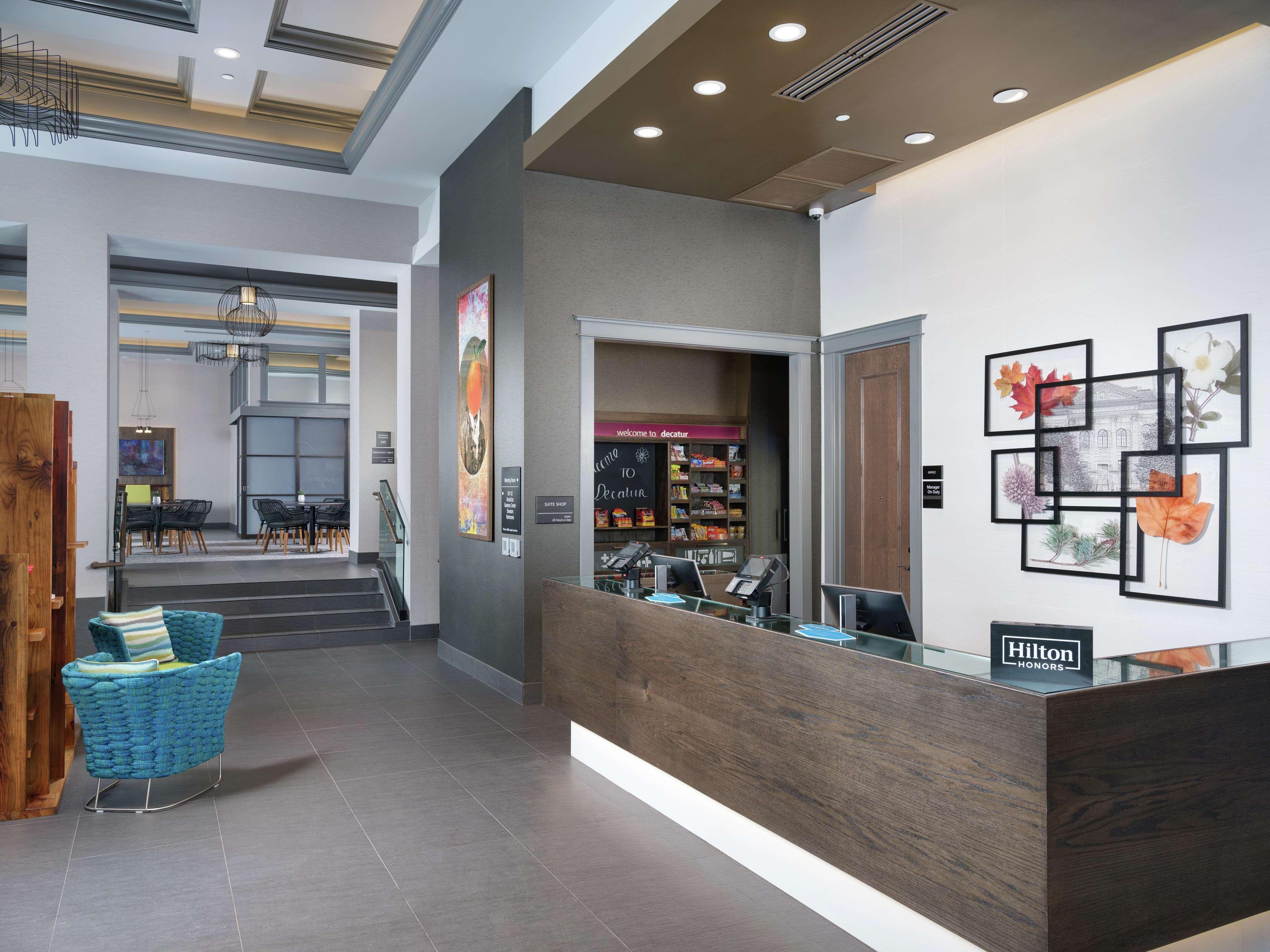 Hampton Inn & Suites Atlanta Decatur/Emory Exterior photo